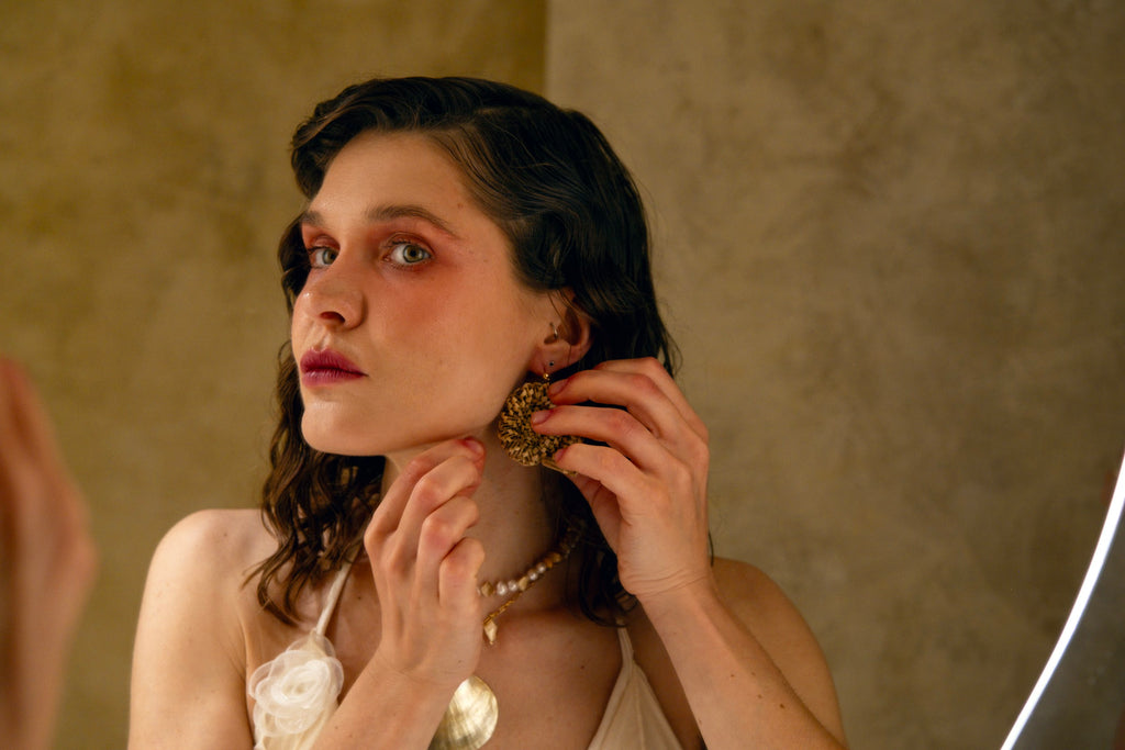 Straw Siren earrings